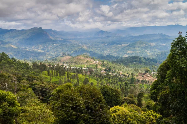 Kırsal yakınındaki Haputale, Sri Lanka