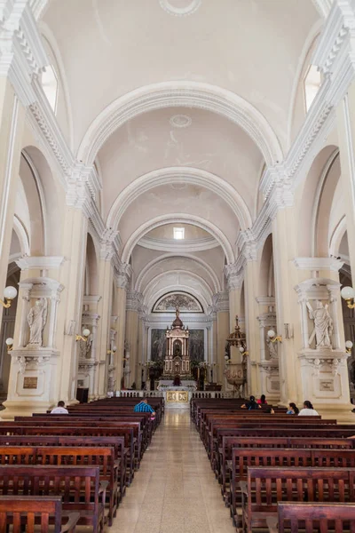 Leon Nicaragua Abril 2016 Interior Uma Catedral Leon Nicarágua — Fotografia de Stock