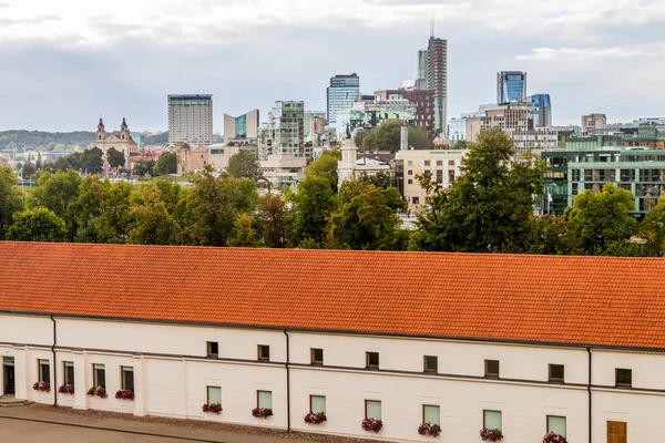 Skyline Del Barrio Snipiskes Vilnius Lituania — Foto de Stock