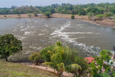 San Juan river rapids Ell Castillo village, Nikaragua yakınındaki