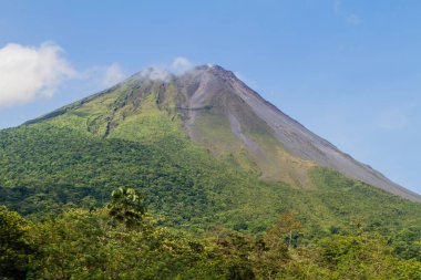 Volkan Arernal, Costa Rica