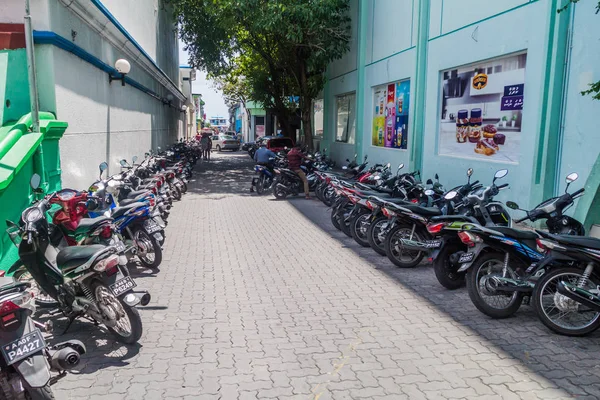 Male Maledivy Července 2016 Řádky Motocyklů Uličce Male Maledivy — Stock fotografie