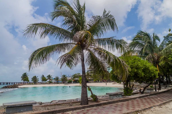 Искусственный Пляж Мале Мальдивы — стоковое фото