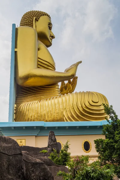 Posąg Buddhaa Górnej Części Złota Świątynia Dambulla Sri Lanka — Zdjęcie stockowe