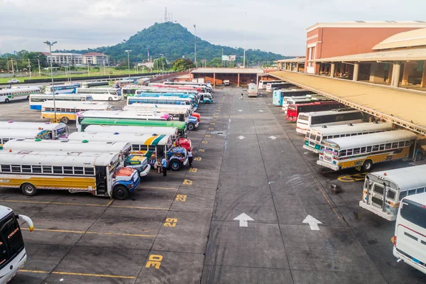 Ciudad Panamá Panamá Mayo 2016 Autobuses Esperan Terminal Autobuses Albrook — Foto de Stock