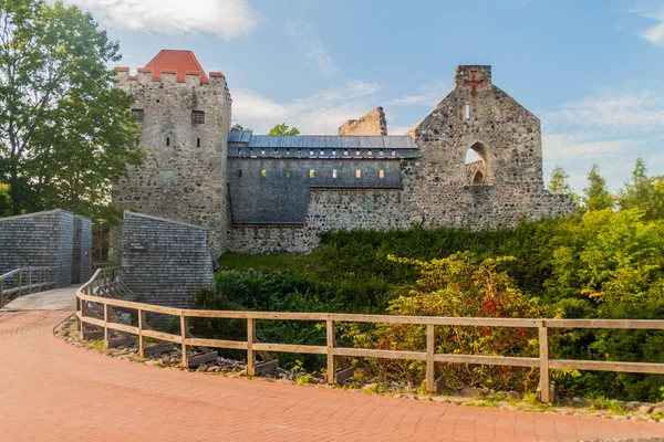 Rovine Del Castello Medievale Sigulda Lettonia — Foto Stock