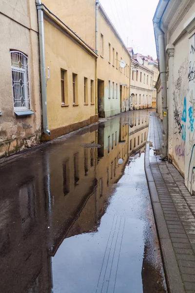 Ulicy Zalane Deszczu Centrum Kownie Litwa — Zdjęcie stockowe