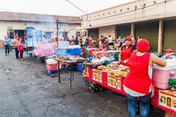 Leon Nicaragua April 2016 Weergave Van Voedsel Kraampjes León Nicaragua — Stockfoto