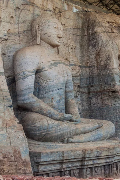 Estátua Buda Sentada Templo Pedra Gal Vihara Cidade Antiga Polonnaruwa — Fotografia de Stock