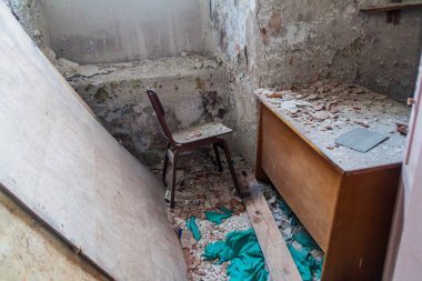 Tallinn, Estonya (eski deniz kale ve cezaevi) Patarei harap iç.