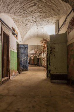 Tallinn, Estonya - 23 Ağustos 2016: İç Patarei (eski deniz kale ve cezaevi) Tallinn, Estonya.