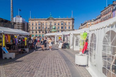 Copenhagen, Danimarka - 26 Ağustos 2016: Kongens Nytorv (Kral'ın yeni kare) Kopenhag, Danimarka, görünüm