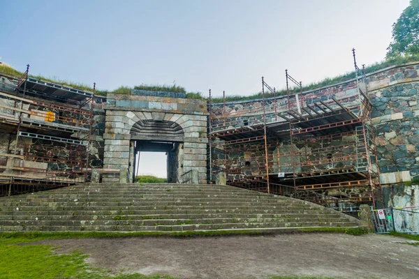 Sur Suomenlinna (Sveaborg), deniz kale ada Helsinki, Finlandiya