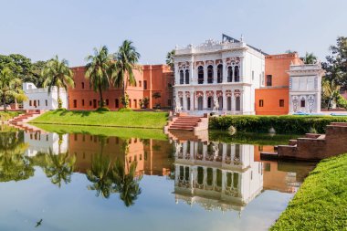 Sadarbari (Sardar Bari) Rajbari Sarayı, Sonargaon Town, Banglades Halk Sanatları Müzesi