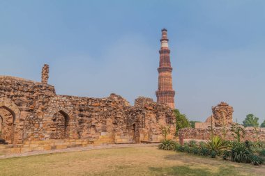 Delhi, Hindistan Qutub Minar minaresi.