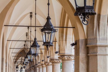 Krakow, Polonya pazar meydanında Cloth Hall kemer