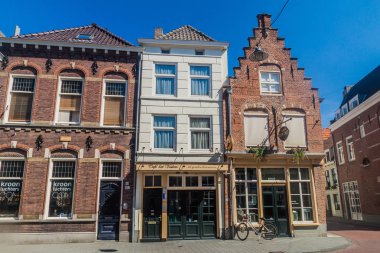 Den Bosch, Hollanda - 30 Ağustos 2016: Den Bosch, Hollanda tarihi evlerde