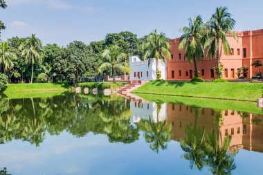 Sadarbari (Sardar Bari) Rajbari Sarayı, Sonargaon Town, Banglades Halk Sanatları Müzesi