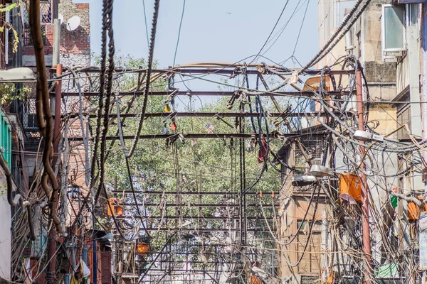 Chaotycznie Kabli Elektrycznych Centrum Delhi Indie — Zdjęcie stockowe