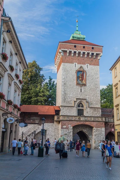 Krakow, Polonya - 4 Eylül 2016: Florian's gate Krakow.