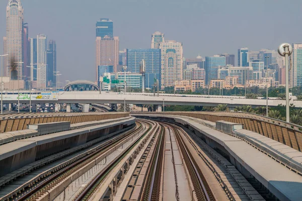 Dubai Uae October 2016 Tracks Elevated Stretch Dubai Metro United — Stock Photo, Image