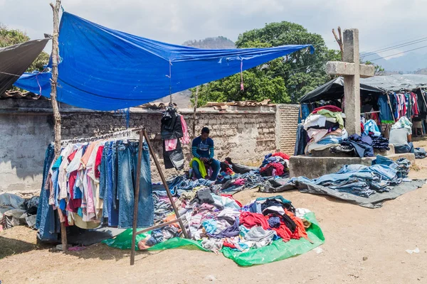 San Manuel Colohete Honduras Dubna 2016 Oděvy Stánky Tržišti Existuje — Stock fotografie