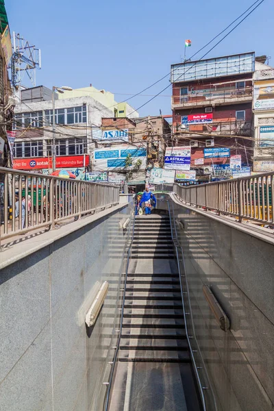 Delhi Índia Outubro 2016 Chawri Bazar Entrada Estação Metro Centro — Fotografia de Stock