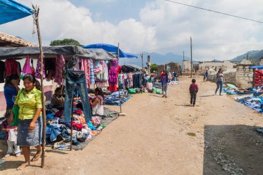 San Manuel De Colohete, Honduras - 15 Nisan 2016: Görünümünü bir pazar. Ayda iki kez bu köyde büyük bir pazar olduğunu.