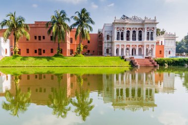 Sadarbari (Sardar Bari) Rajbari Sarayı, Sonargaon Town, Banglades Halk Sanatları Müzesi
