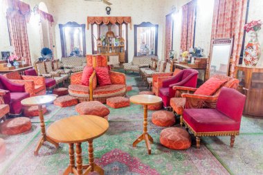 Dakka, Bangladeş - 22 Kasım 2016: İç Ahsan Manzil, eski konut Saray bahadır dakka, Bangladeş