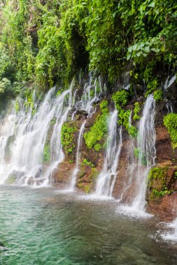 Chorros de la Calera, Juayua Köyü, El Salvador yakınındaki şelaleler kümesi