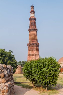 Delhi, Hindistan Qutub Minar minaresi.