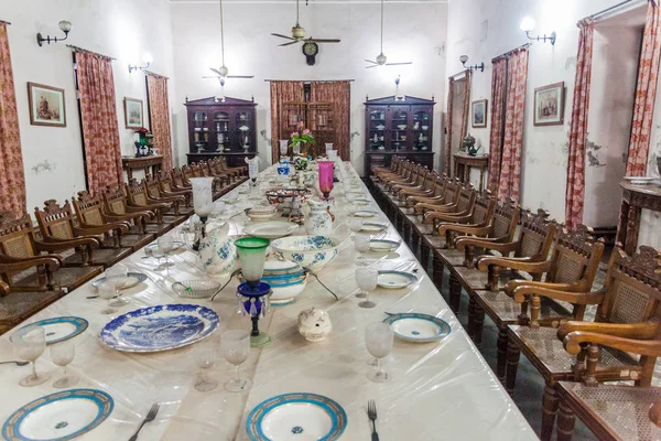 Dakka, Bangladeş - 22 Kasım 2016: İç Ahsan Manzil, eski konut Saray bahadır dakka, Bangladeş