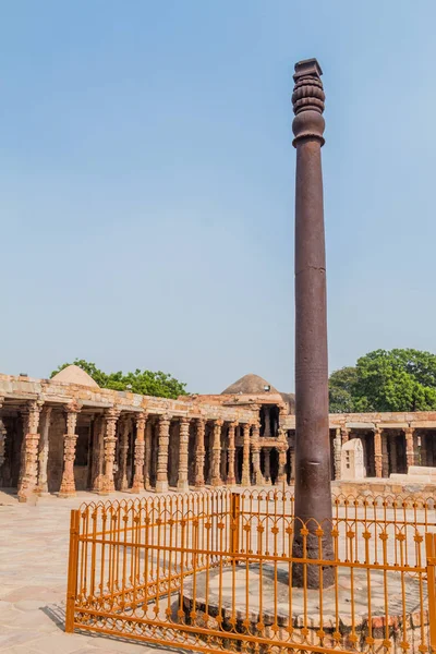 Delhi demir ayağı Qutub karmaşık, Hindistan