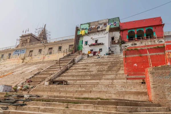 Перегляд Jain Ghat Ріверфронт Кроки Веде Берегів Річки Ганг Місті — стокове фото