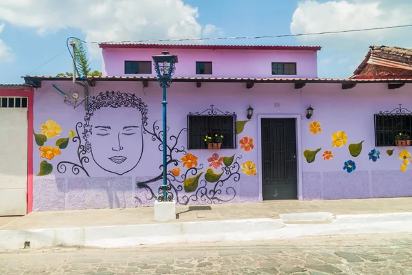 Concepcion Ataco Salvador April 2016 Colorfuly Painted Mural Concepcion Ataco — ストック写真