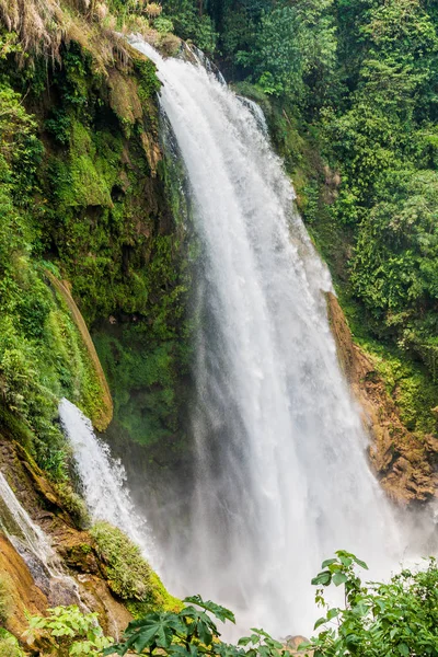 Cascada Pulhapanzak Honduras — Foto de Stock