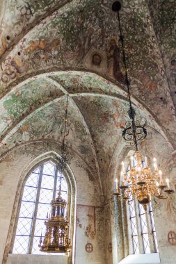 Malmö, İsveç - 27 Ağustos 2016: Sankt Petri kilise Malmo İsveç'in dekore edilmiş kilisede.