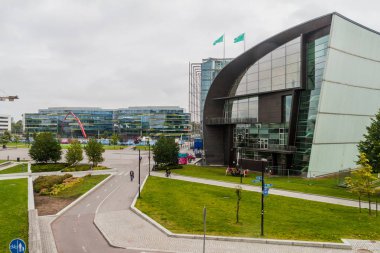 Helsinki, Finlandiya - 25 Ağustos 2016: Mannerheimintie Helsinki, Finlandiya'da bulunan Kiasma (Çağdaş Sanat Müzesi)