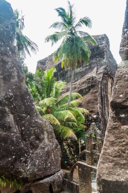 Aluvihare kaya Tapınağı, Sri Lanka