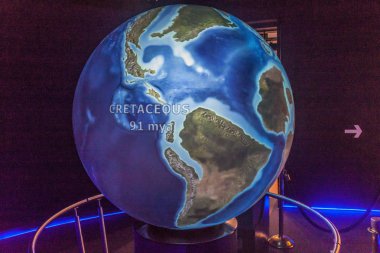 Panama City, Panama - 27 Mayıs 2016: Dünya'nın jeolojik tarihini modelinde Panama City'deki Museo del Canal Interoceanico (Interoceanic kanal Müzesi)