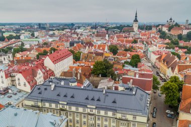 Tallinn, Estonya 'daki eski şehrin havadan görünüşü
