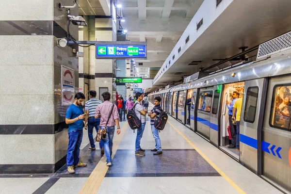 Delhi Índia Outubro 2016 Barakhamba Road Índia — Fotografia de Stock