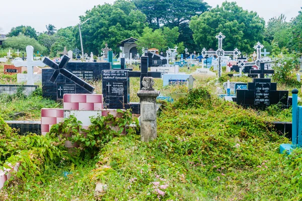 Trincomalee Sri Lanka Lipca 2016 Widok Cmentarza Trincomalee Sri Lanka — Zdjęcie stockowe
