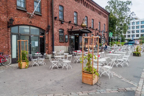 Helsinki Finlandiya Ağustos 2016 Helsinki Finlandiya Kafede Içine Dönüştürülen Bina — Stok fotoğraf
