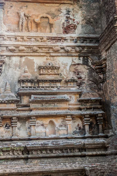 Detail of a wall of Buddha Seema Prasada (Baddhasima Prasada) in the ancient city Polonnaruwa, Sri Lanka