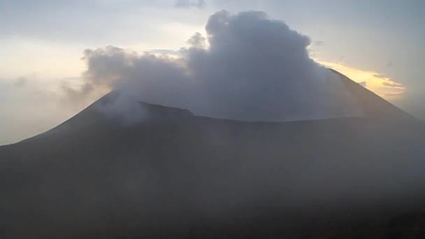 Crater of Telica volcano — Stock Video