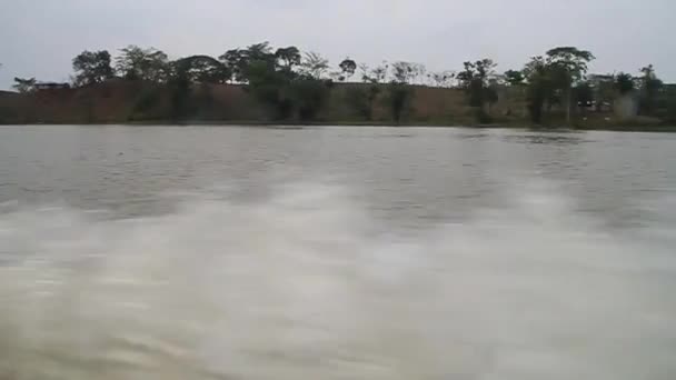 Поездка на лодке по реке Сан-Хуан — стоковое видео