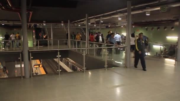 パナマ市の 5 ・ デ ・ マヨ地下鉄駅 — ストック動画