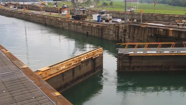 Gatun Locks in Panama — Stock Video